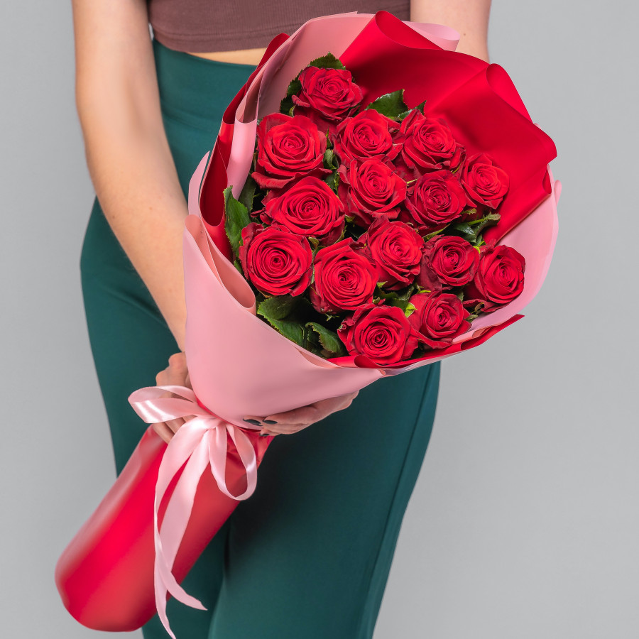 15 Роз Кон Аморе (70 см.)