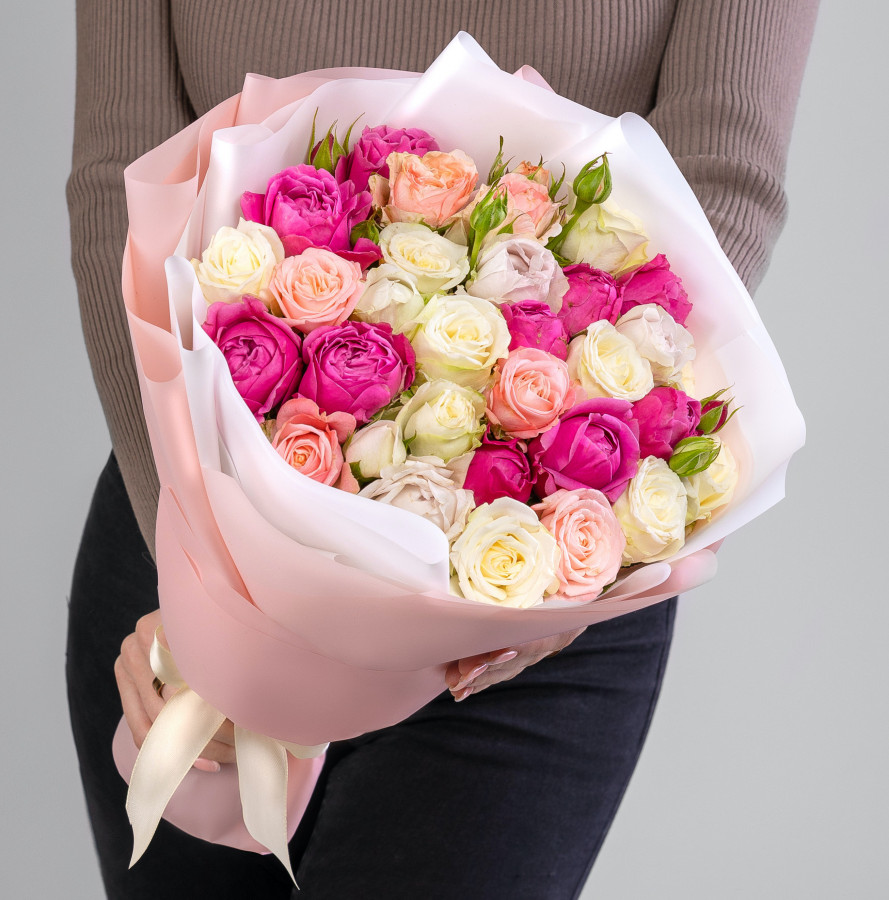 25 Кустовых Пионовидных Роз Микс (40 см.)